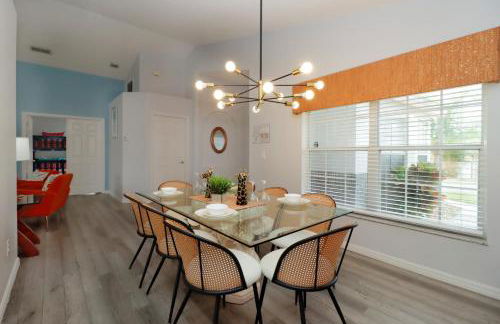 Making Dreams 4BR Family Villa with Pool and Game Room Near Disney Parks - Foto 29