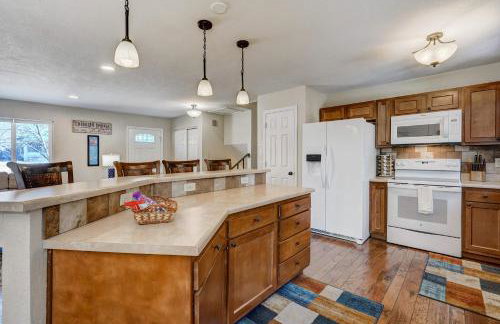 Crestpoint Court Family Multi-Level Near UCCS & BBQ - Foto 18