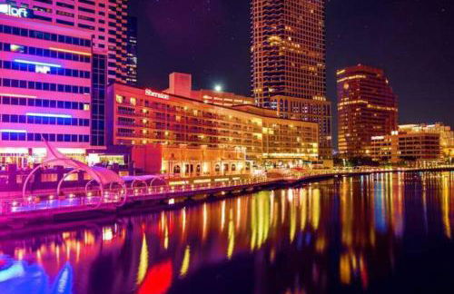 Upscale Ybor House with Outdoor Living Space - Photo 55