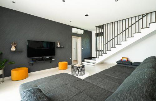 Villa Posidonia near Pula with sea view and surrounded by olive trees - Foto 24