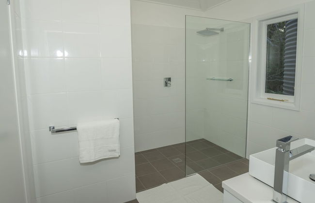 Royal National Park Cottages - Photo 13