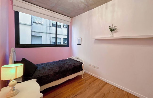 Urban Retreat Elegant Modern Apartment With Balcony in Villa del Parque - Foto 9