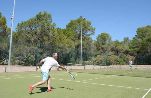 Le Standing chalet spacieux camping 5 étoiles Provence - Foto 19