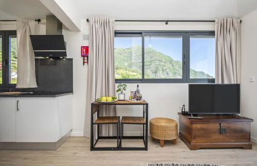 Basalt Dwelling I by Homie - Foto 1