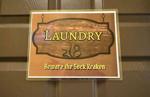 Buccaneers Retreat 3 BR Condo Pirate Themed - Foto 39