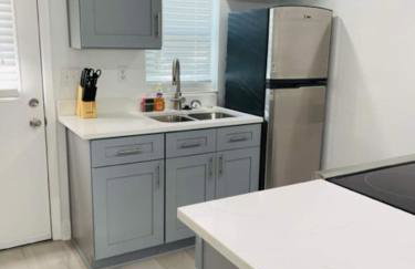 Charming 1-Bedroom Oasis in the Heart of Downtown - Foto 37