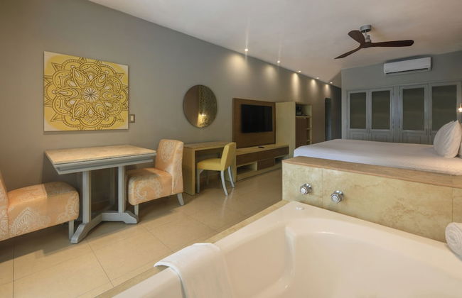 El Dorado Royale, Catamaran, Cenote, All & More Inclusive Adults Only - Photo 13