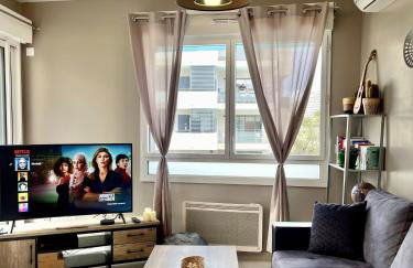 Très bel appartement dans résidence avec piscine à 5min des plages de Villeneuve Loubet. - Foto 7