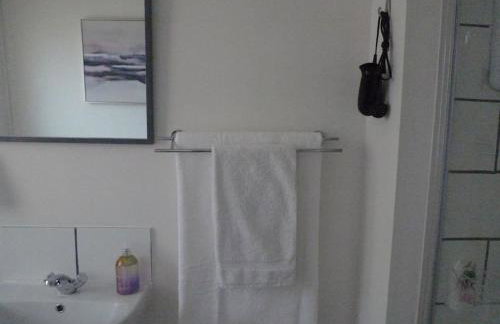 Cosy Apartment with Balcony and Breakfast - Foto 25