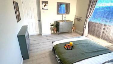 The Art Gallery Guest House - Newport Cozy 3-Bedroom Home - Foto 5
