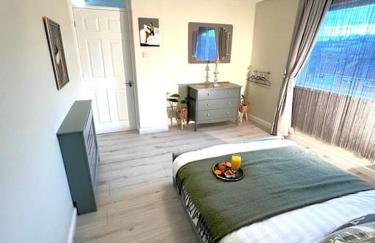 The Art Gallery Guest House - Newport Cozy 3-Bedroom Home - Foto 5