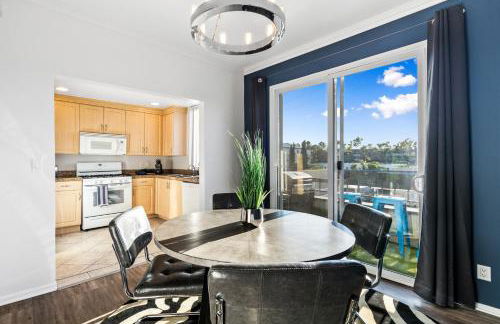 Beverly Hills Penthouse 2 BR Apt with Parking 407 - Photo 5