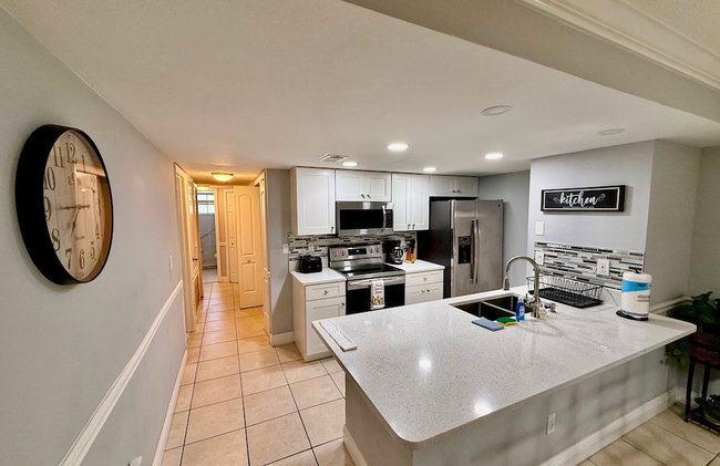 Grand Premier 3BD Condo Apartment Near Disney Parks 6 - Foto 8
