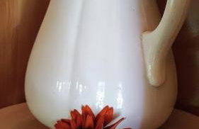 Deer Valley Retreat, Lovely Log Cabin with Fireplace & Garden Views- Perfect for a Relaxing Getaway! - Foto 9