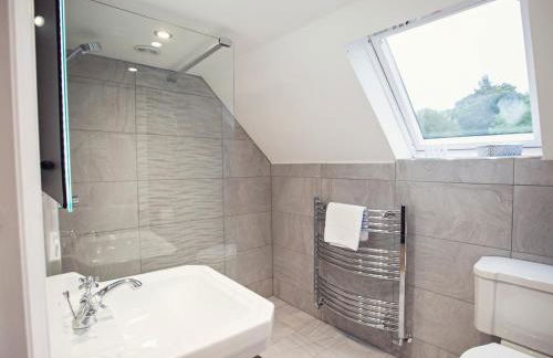 4 Bed in Worcester oc-75601 - Photo 12