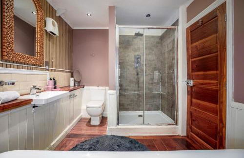 6 Bedroom - The Old Bakehouse Historic Home - Foto 36