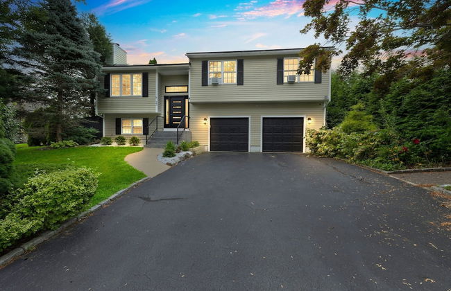 Minimal Modern Home Getaway 4 Bedroom Home - Foto 1