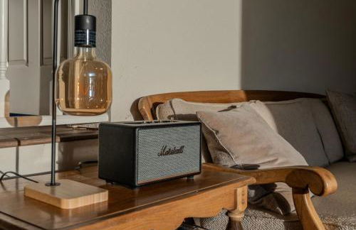 Lakefront Villa with 180 degree view private dock and boats - Foto 31