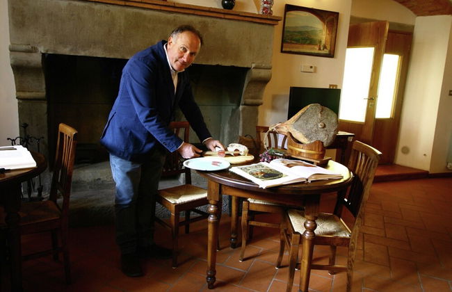 Farmhouse in Poppi With Pool & Valley Views - Foto 29