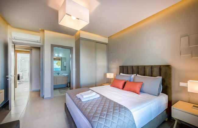 Artina Luxury Villa - Photo 6