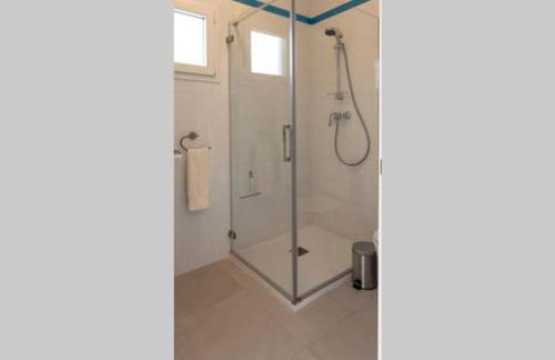 TurAlmeria - Casa Tranquila con Jardín y Aparcamiento privado - Foto 43