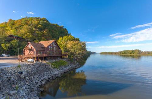 Custom Waterfront Lodge, 4 bed, 4 Bath, Sleeps 12! - Foto 59