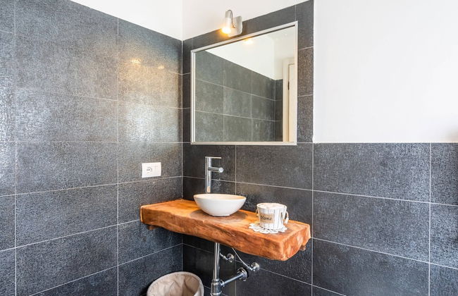 Beautiful Apartment in Sestino With Garden - Photo 42