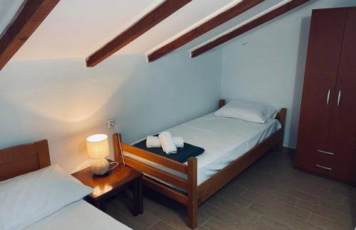 ofrynio kavalas Martin House - Photo 11