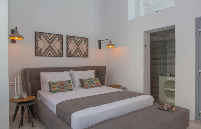 Naxos Riviera Suites - Photo 11