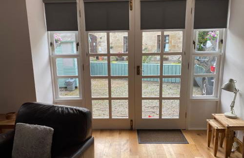 House - Sleeps 4 Pet Friendly & Free Parking - Foto 9