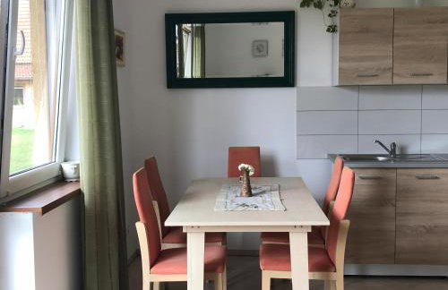 Charming Countryside Apartments - Photo 38