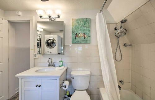 Deck, Boat Slip and Views Lake Hamilton Cabin! - Foto 16