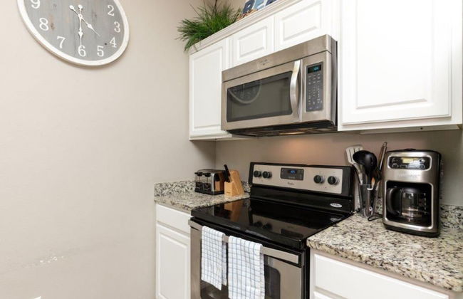 Let's Padre at Village by the Beach by Silver Sands Vacation Rentals - Foto 13