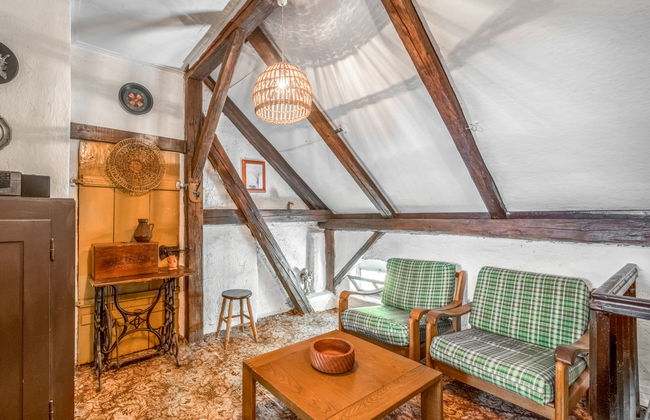 Újezd Svatého Kříže - Foto 17