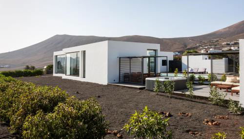 ICONIC VILLA LANZAROTE - Photo 2
