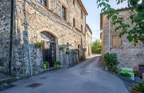 Pet Friendly Apartment In Montecastelli Pisano - Foto 9
