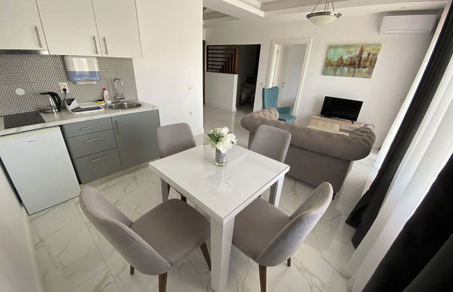 Apartments Princess Valdanos - Photo 41