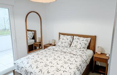 Aya - Renovated air-conditioned duplex with garden - Photo 8