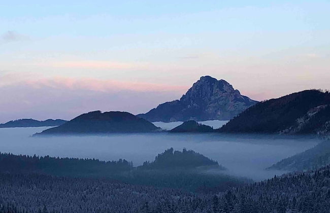 Apartment With Amazing Lake- and Mountain View - Photo 35