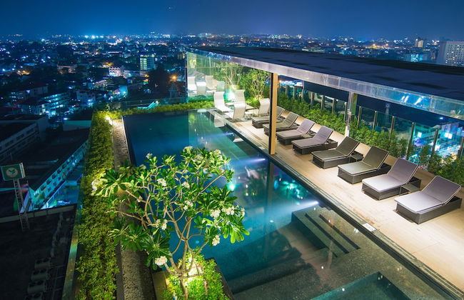 The Astra Condo - Foto 1