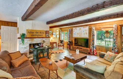 Remodeled Lake Cabin, Stunning Mtn View, New Patio - Foto 13