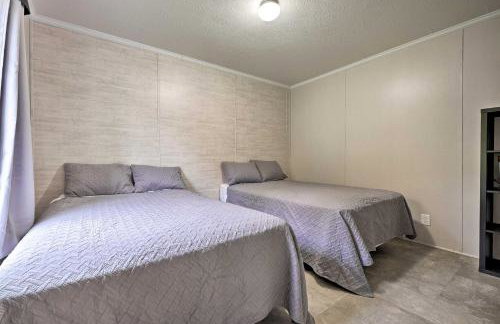 Cassopolis Cabin, Private Deck and Lake Access! - Foto 12