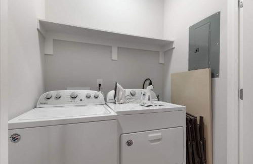 Mid-City 4BR w Pool & Balcony Near Streetcar & FQ - Foto 22