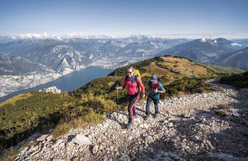 GARDA BALDO APARTMENTS - Photo 57