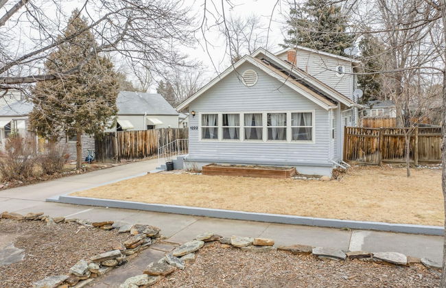 2BR Central Location Big Backyard & Dog Friendly! - Photo 41