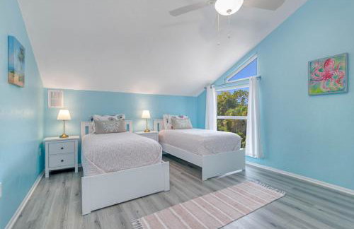 Palm Paradise - Pet Friendly Home on Siesta Key w/ Large Heated Private Pool & Outdoor Area! - Foto 43