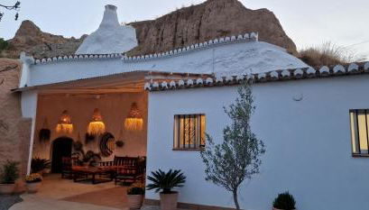 Cueva de la Higuera - Foto 3