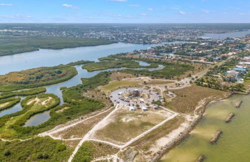 Surfside Beach House - Gorgeous Canal Front Home - Heated Pool & Boat Dock - Foto 83