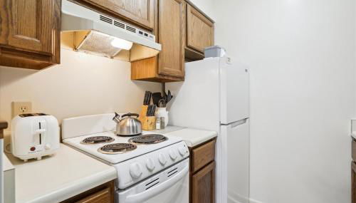 Cedarbrook Queen Suite 103 - Foto 5, stove, pet friendly, toaster