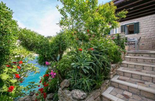 Apartments by the sea Cove Donja Kruscica - Donja Krusica, Solta - 11146 - Photo 7